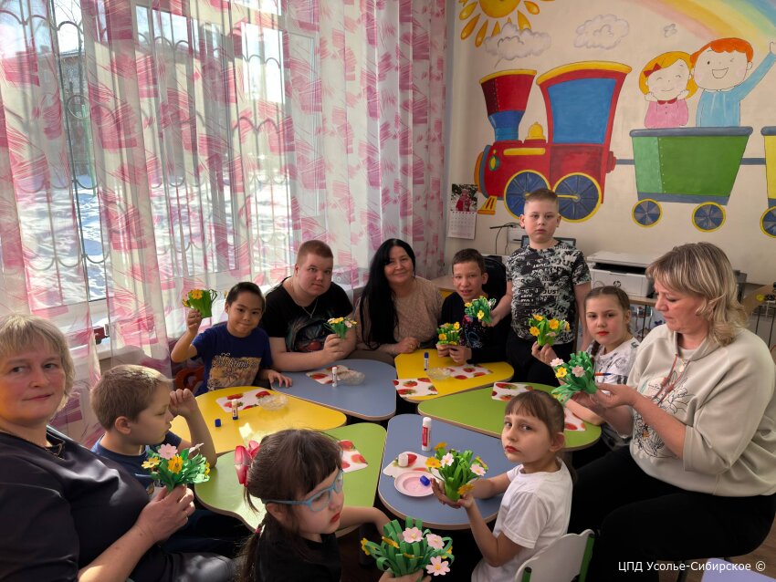 Цветы для мамы и блеск подиума